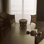 卡利娜旅馆 3* 比亚里茨
